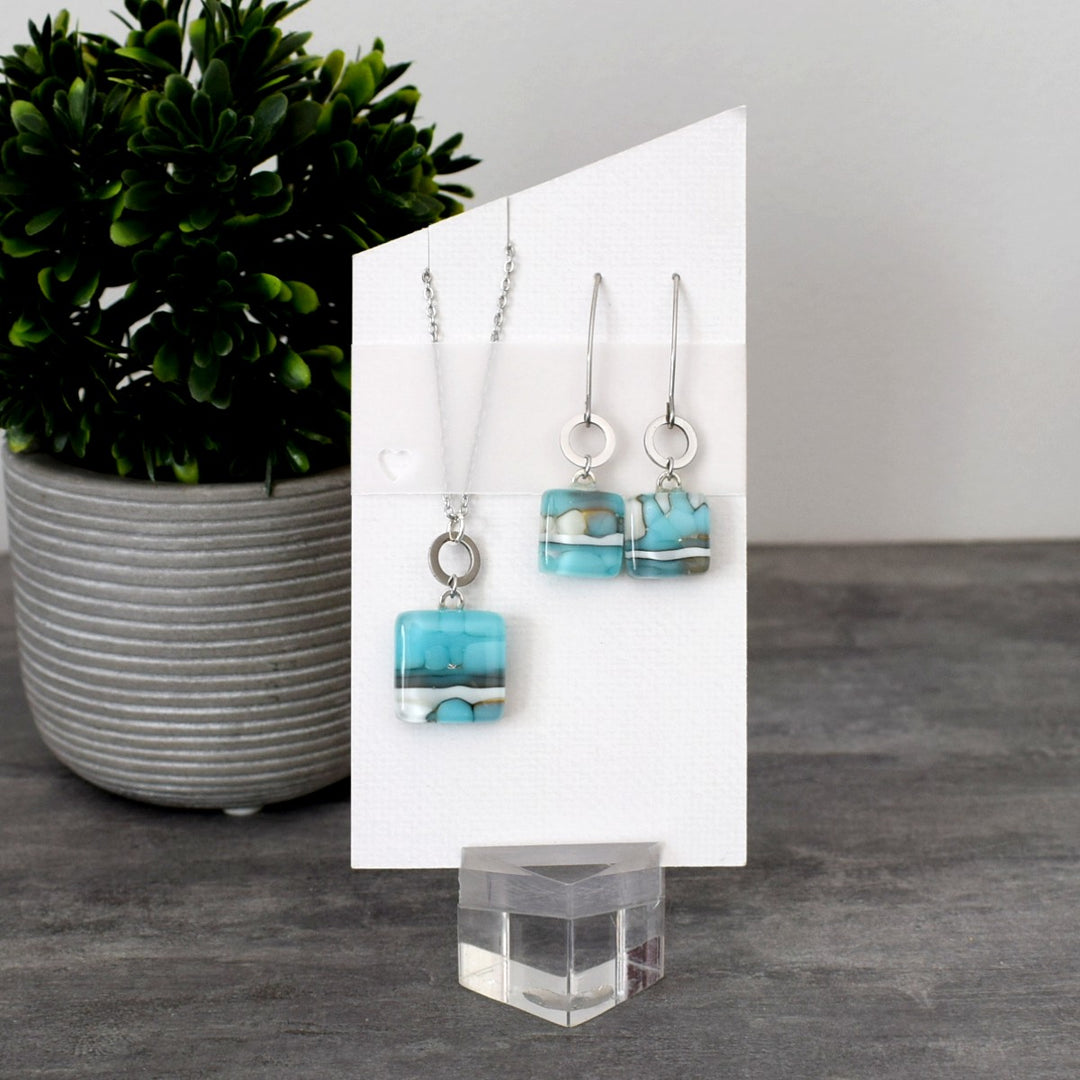 Boucles d'oreilles et pendentif