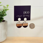 57. Boucles d'oreilles verre, résine et bois