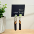 58. Boucles d'oreilles verre, résine et bois