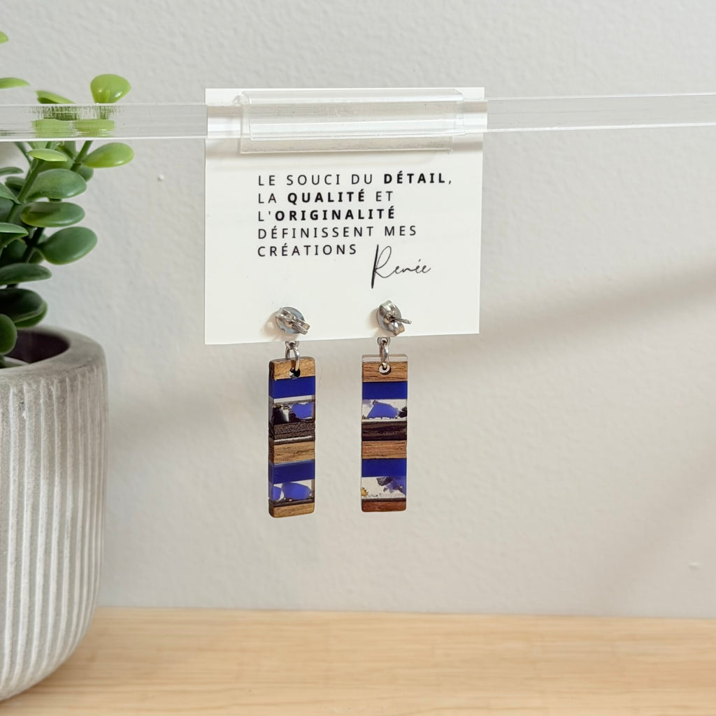 67. Boucles d'oreilles verre, résine et bois