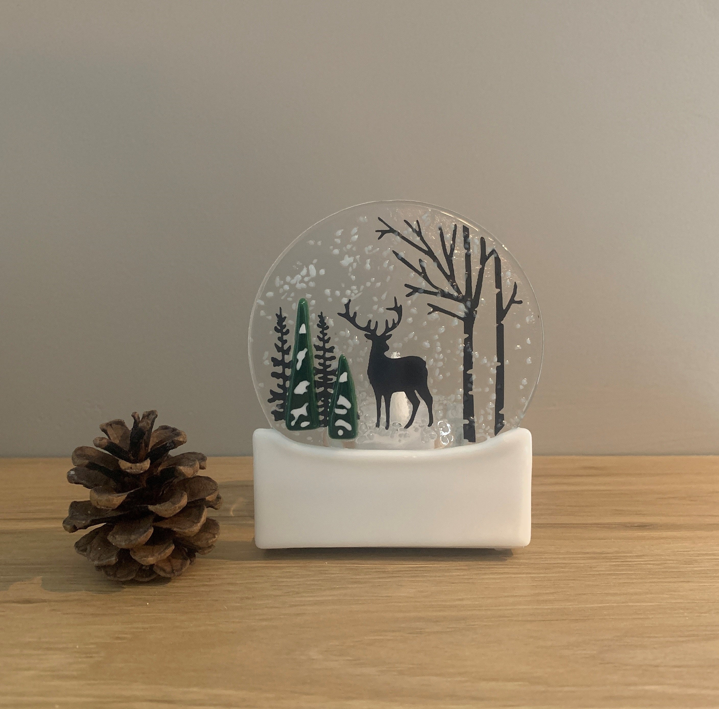 Boule de neige / Snow globe - CHEVREUIL
