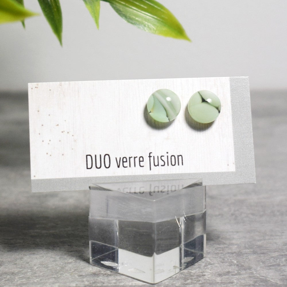 23. Billes d'oreilles