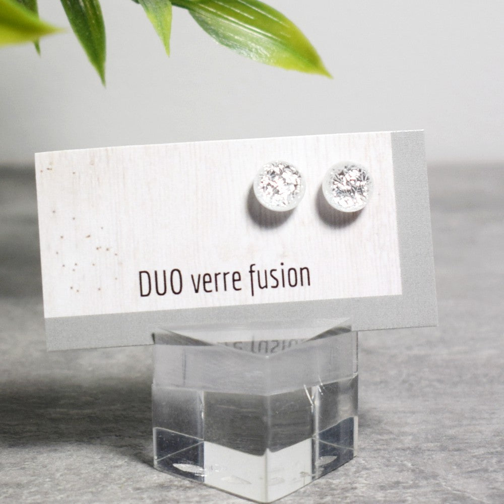 25. Billes d'oreilles