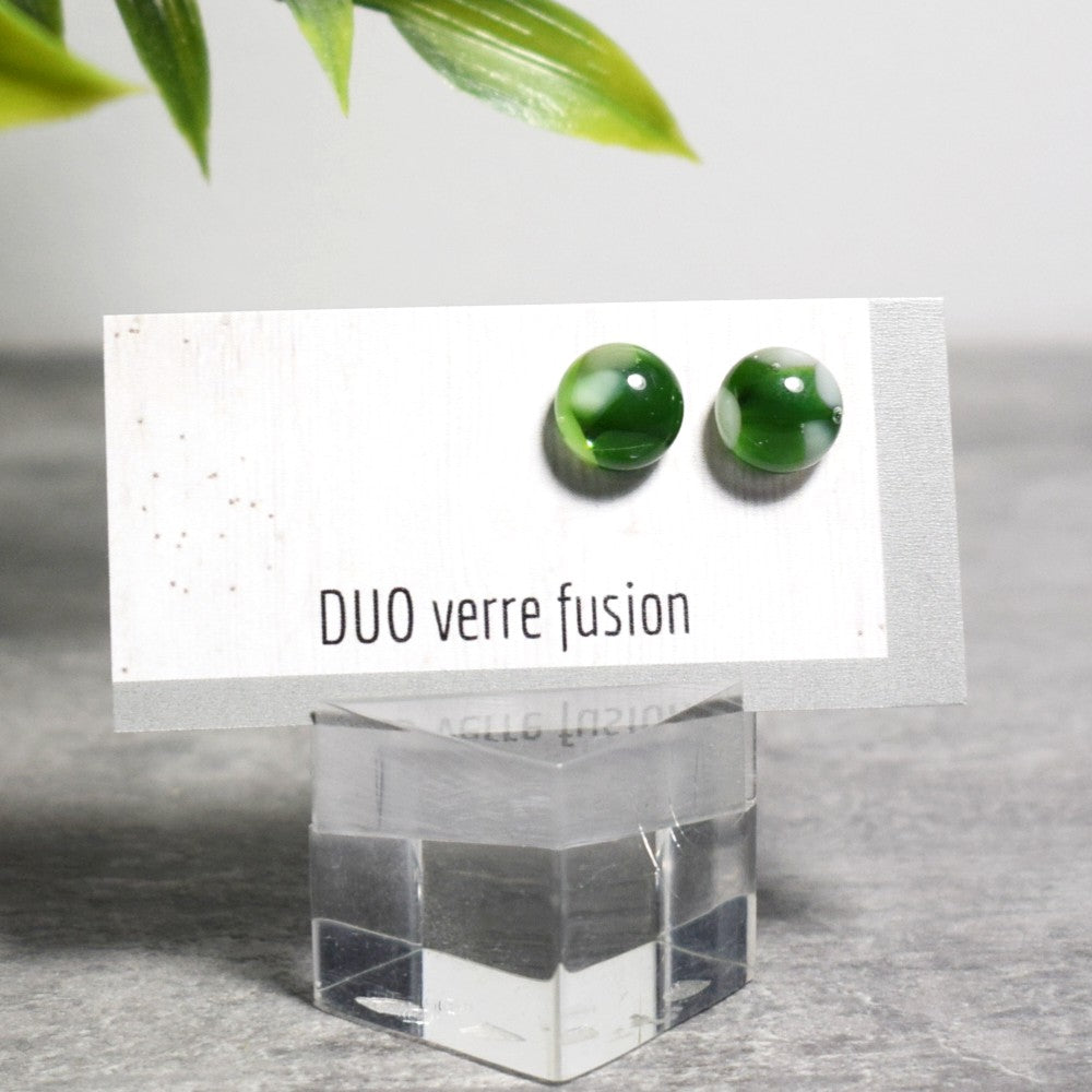 34. Billes d'oreilles