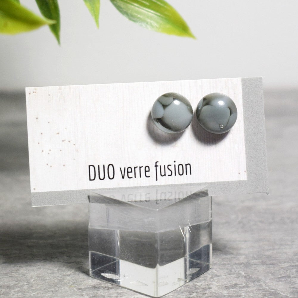 69. Billes d'oreilles