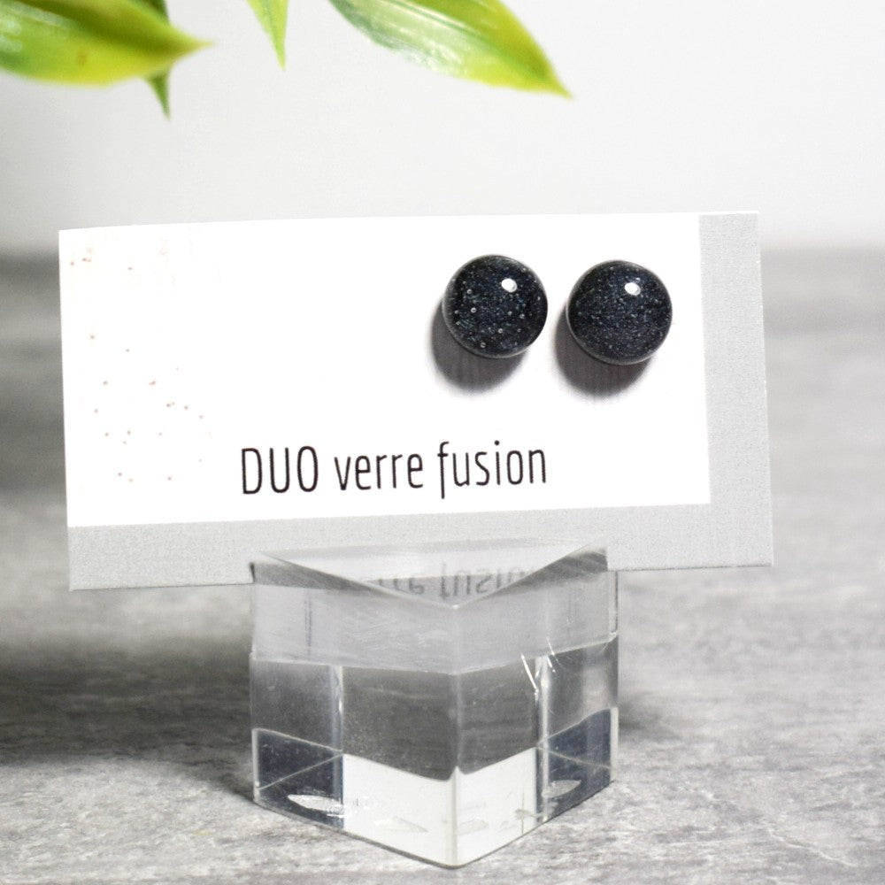 81. Billes d'oreilles