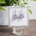 Barre d'oreille - Carré brillant rose