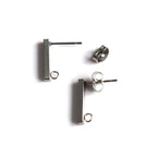 Barre d'oreille - Carré brillant rose